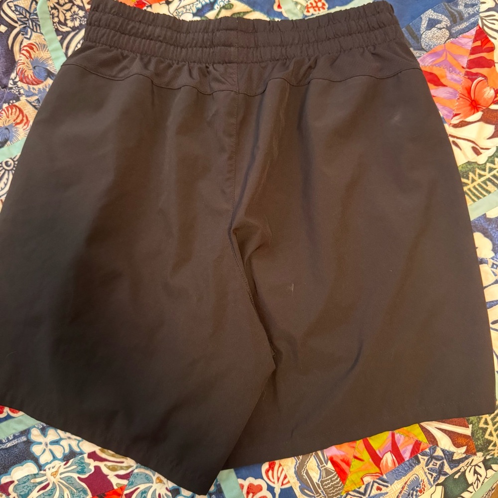 DSG shorts - Picture 2 of 3